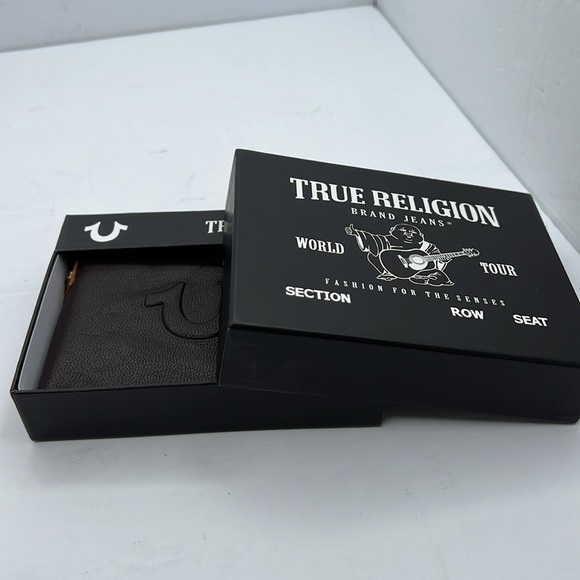 TRUE RELIGION MENS WALLET, ALL LEATHER, BROWN COLOR, WITH RFID PROTECTION - Picture 10 of 14